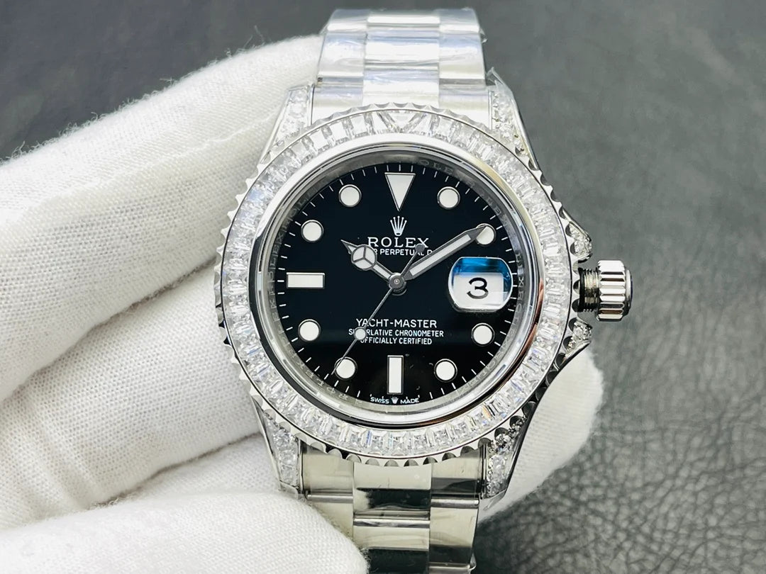 Luxury Black Dial Men’s Watch – Crystal Bezel Stainless Steel Timepiece