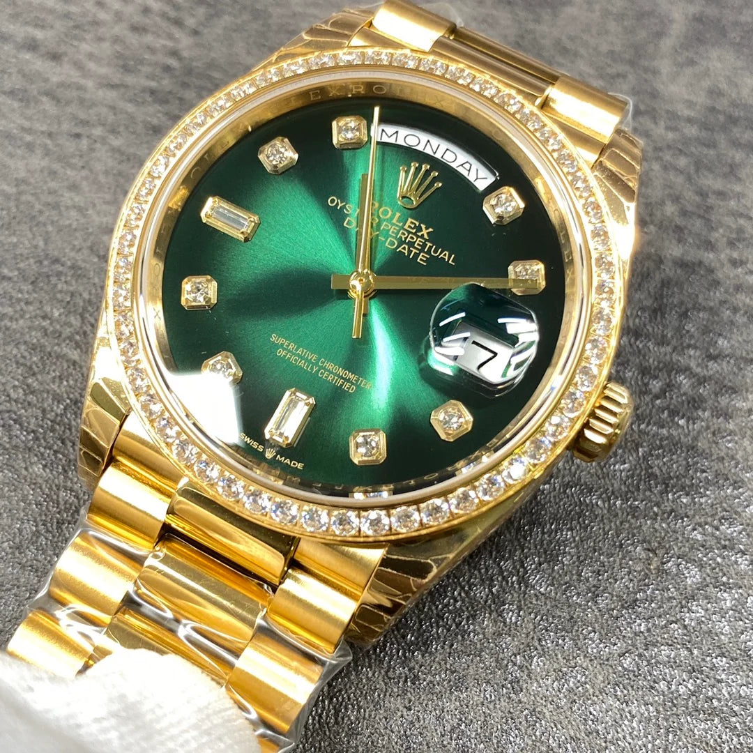Luxury Green Dial Gold Watch – Crystal Bezel Men’s Stainless Steel Watch