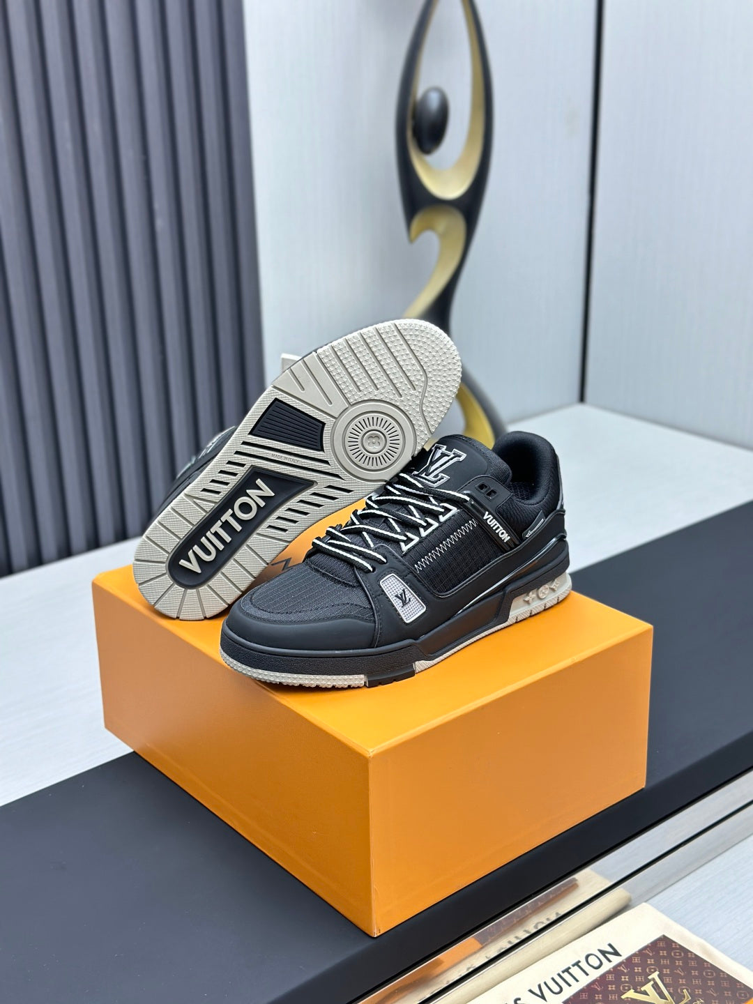 Luxury Black & Silver Low-Top Sneakers – Premium Casual Shoes